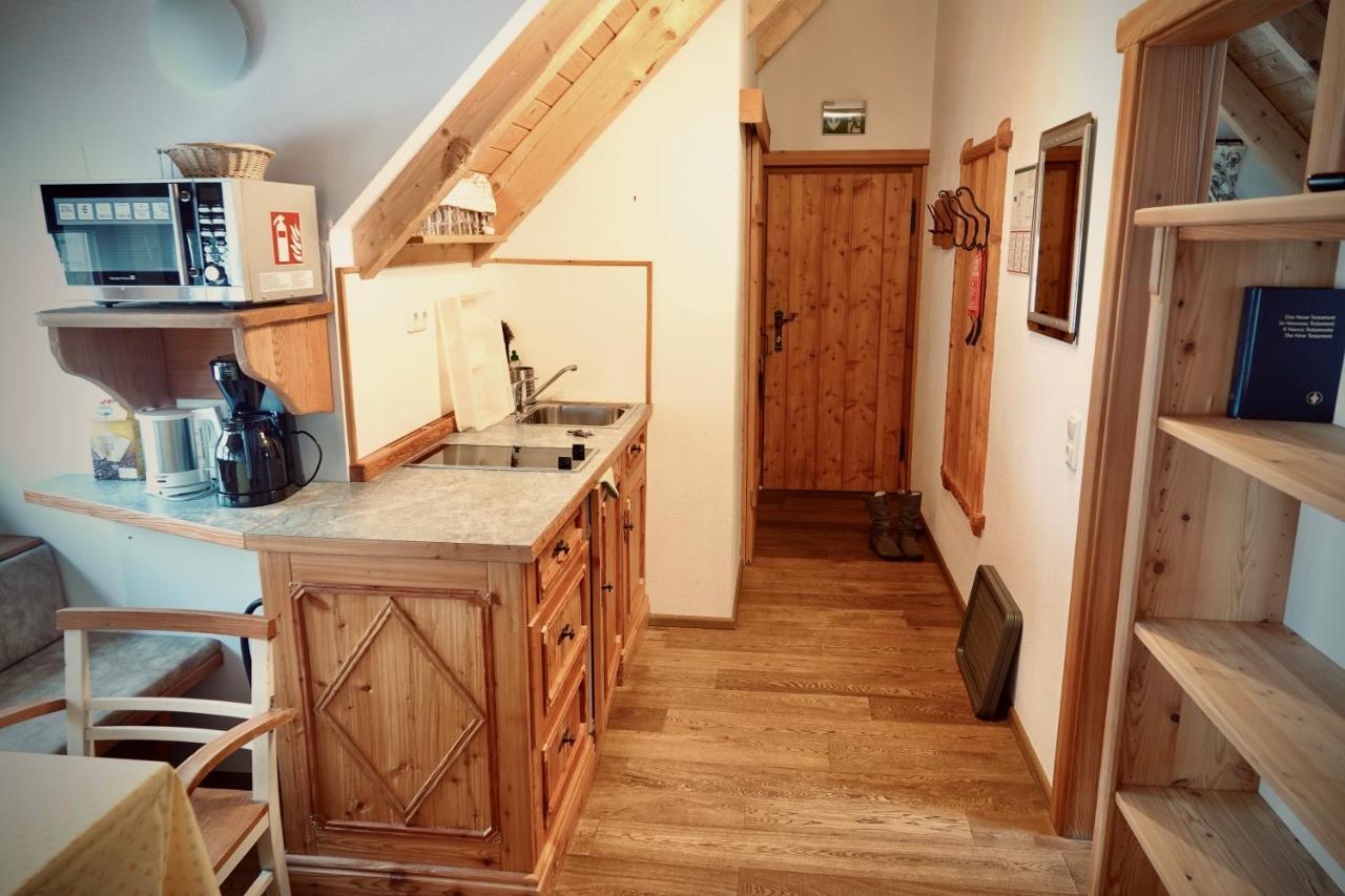 Rafting Camp Palfau Guest House Екстериор снимка