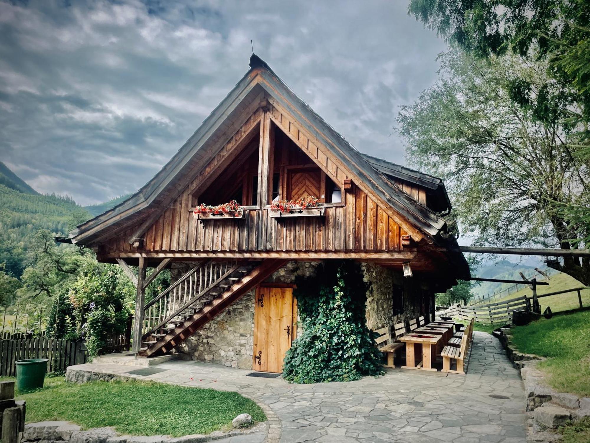 Rafting Camp Palfau Guest House Екстериор снимка