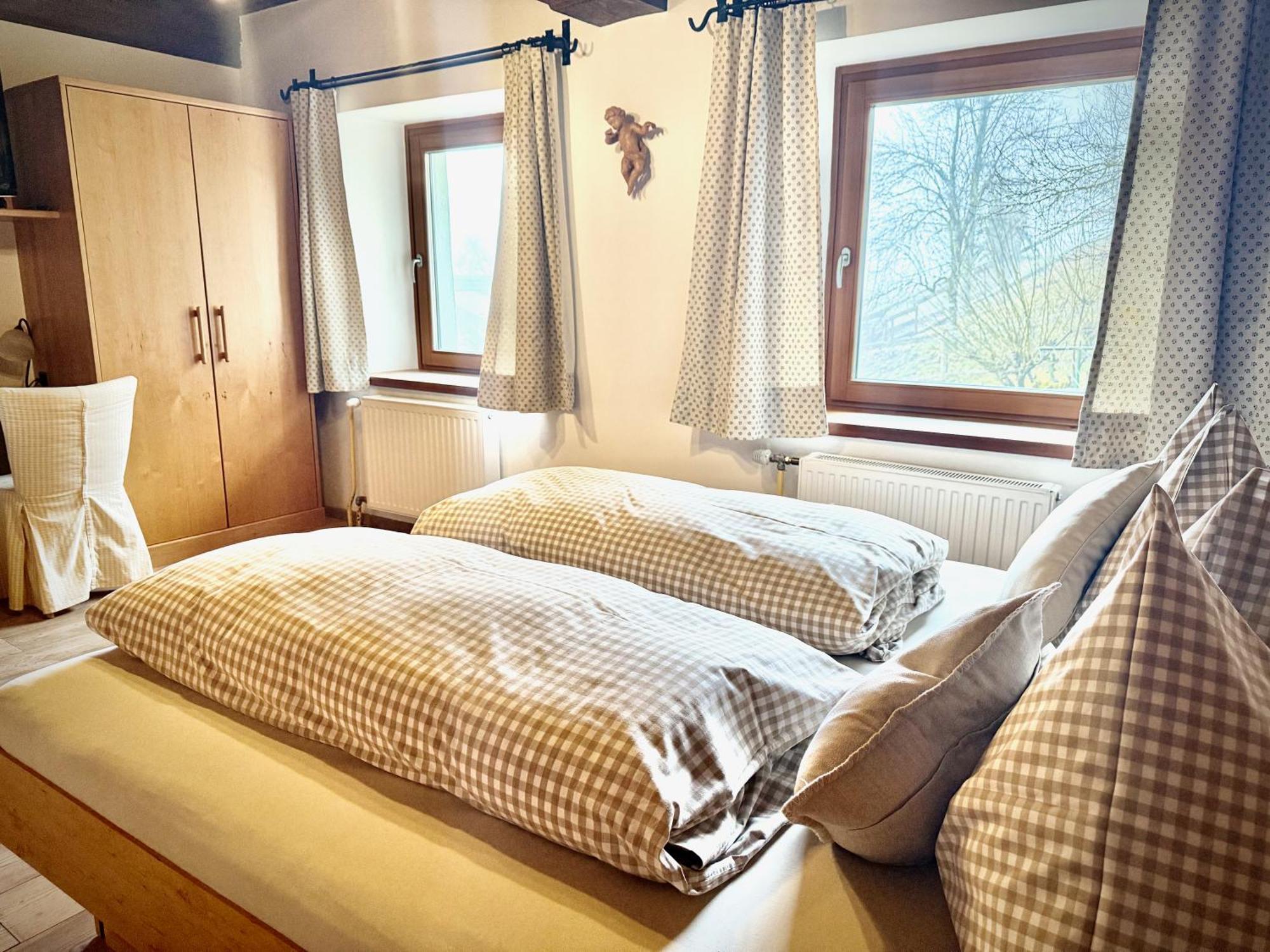 Rafting Camp Palfau Guest House Екстериор снимка