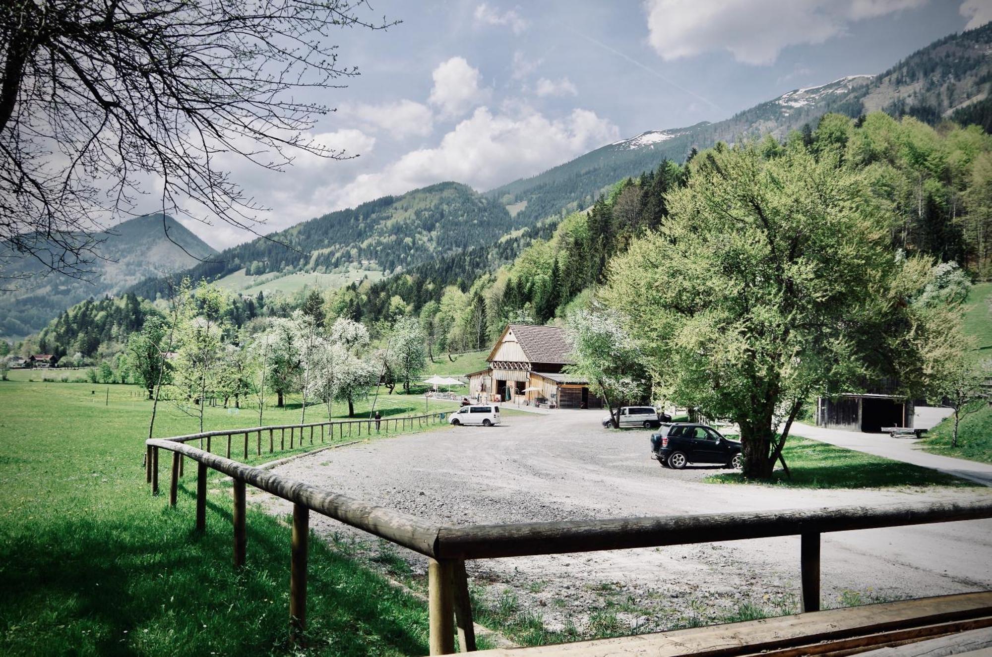 Rafting Camp Palfau Guest House Екстериор снимка